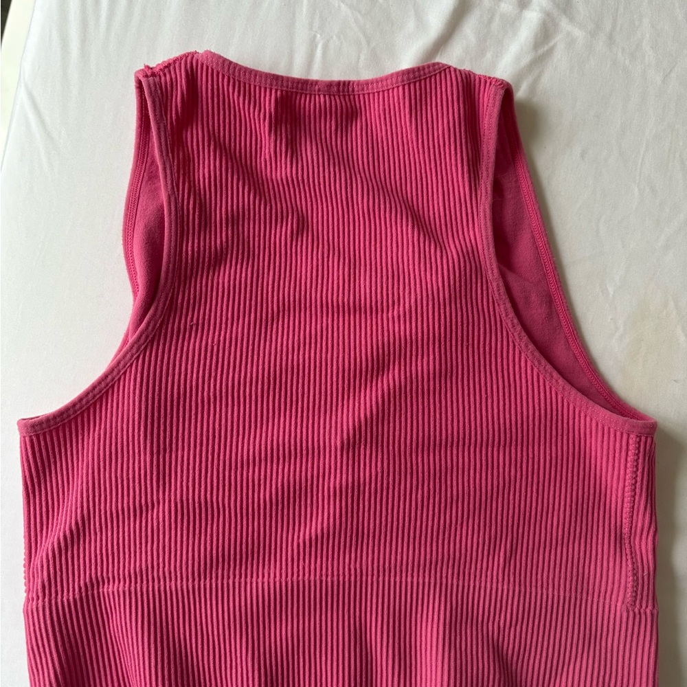 Garage Fuchsia Ribbed Tank Top - Picture 2 of 3